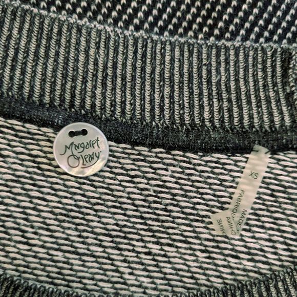 Margaret OLeary Womens XS Black Cotton Pullover Embroidered Applique Sweater - Picture 8 of 8